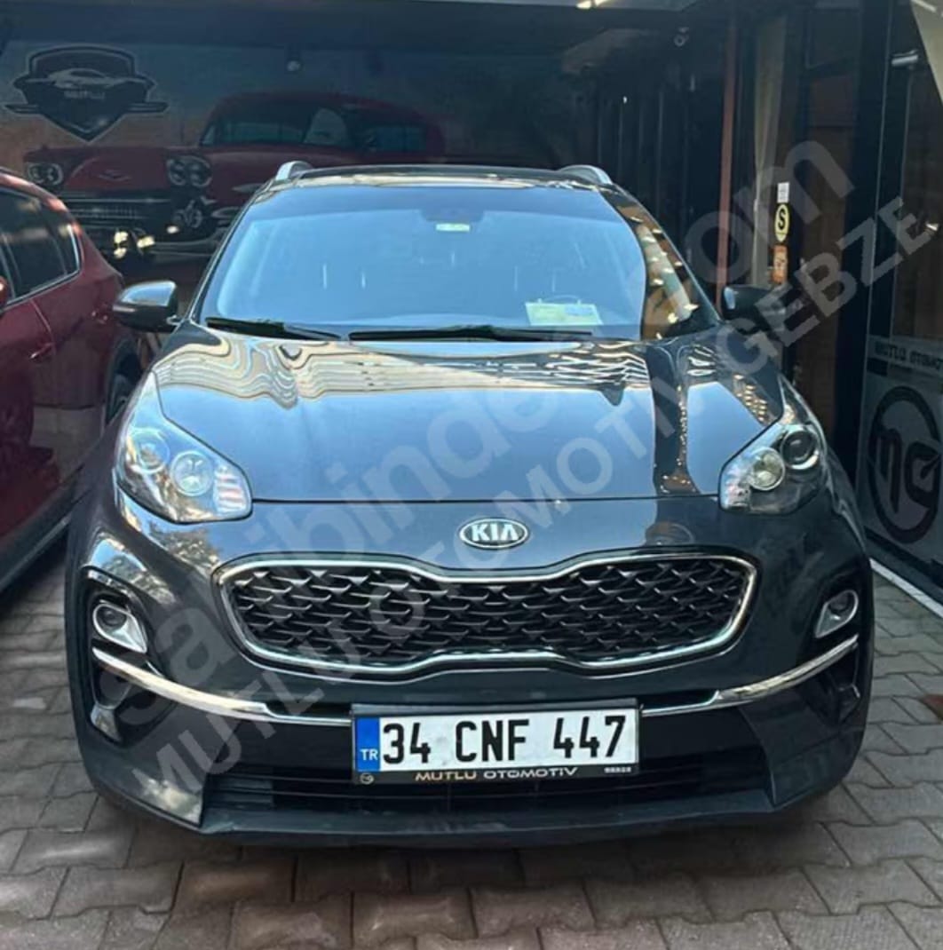 MUTLU OTOMOBİLDEN BOYASIZ KİA SPORTEC